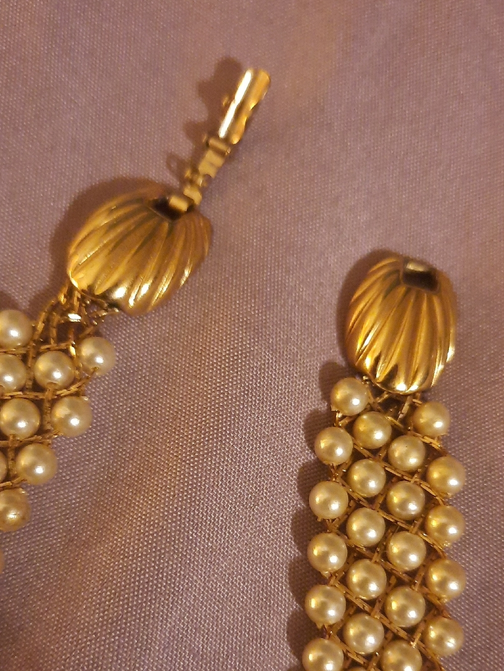 Vintage three row woven lattice mesh Pearl neclace - Picture 2 of 4